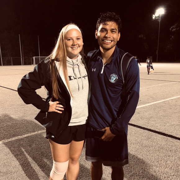 Meet your Posher, Mackenzie - Picture 1 of 1